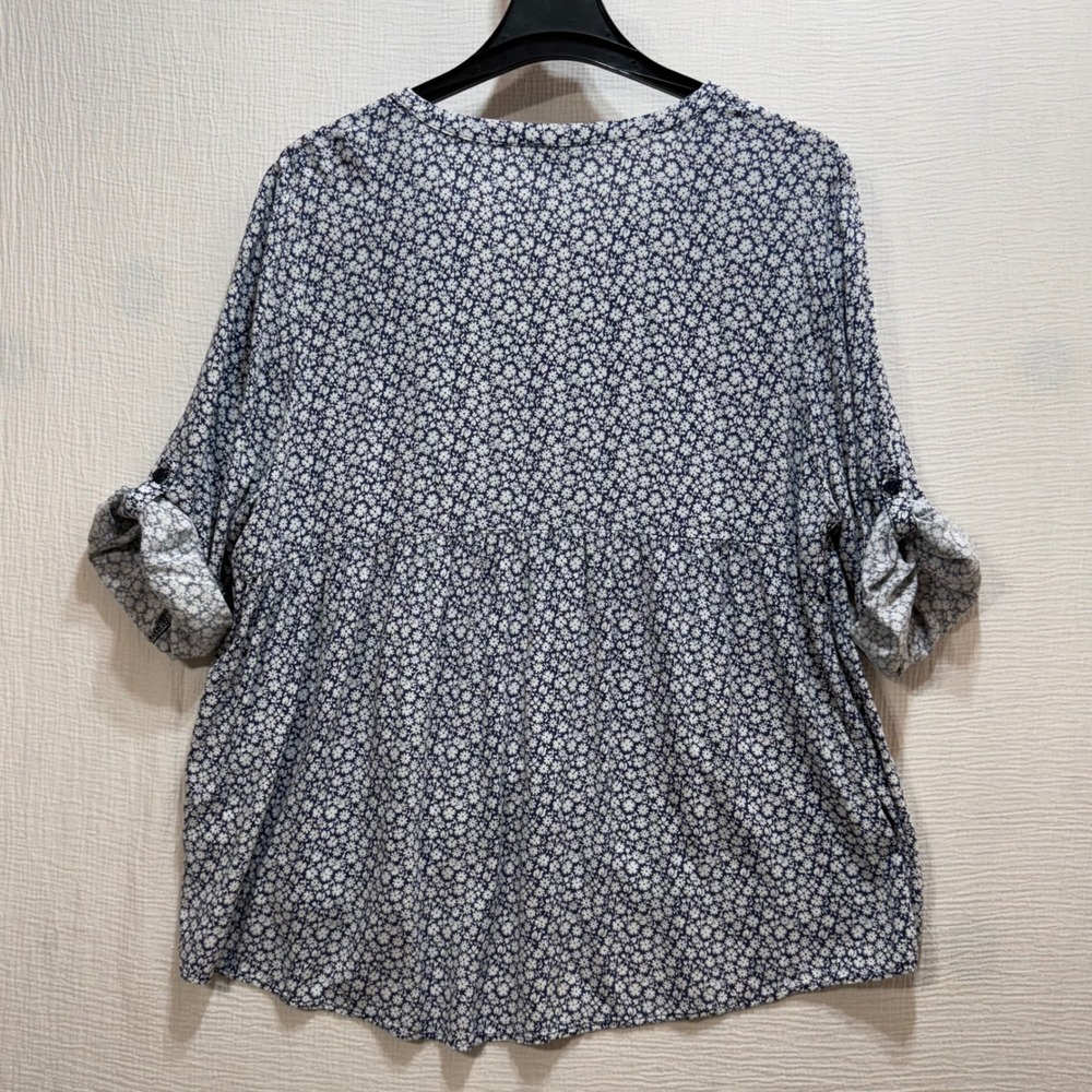 Cynthia Rowley Top Womens 2X Navy Blue Floral Daisy Button Front Peplum Babydoll - Picture 2 of 9